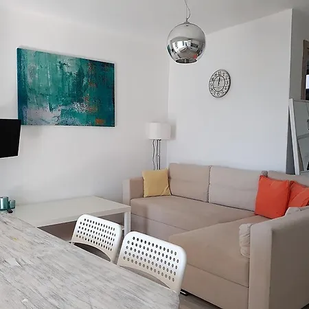 Almera Beachfront Apartmant Διαμέρισμα