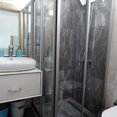 Almera Beachfront Apartmant